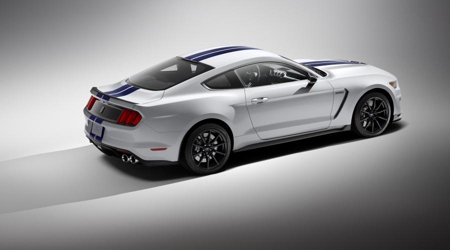  Shelby GT350 Mustang 2016 года  (фото 5 из 32)
